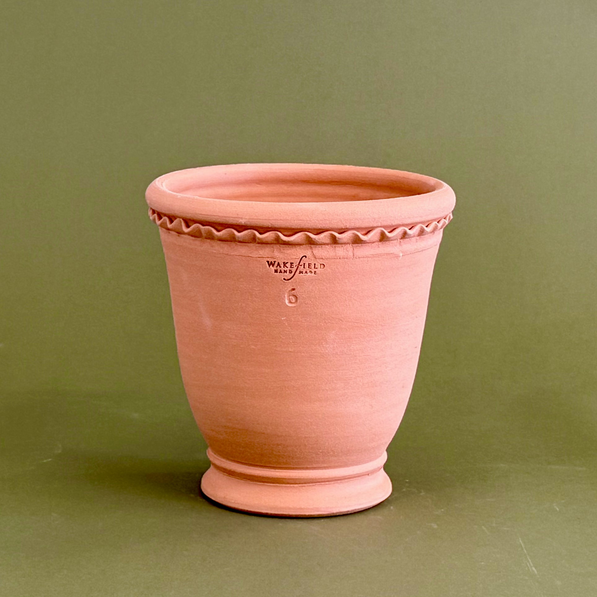 Cornish Rim Pedestal Foot Urn with Saucer